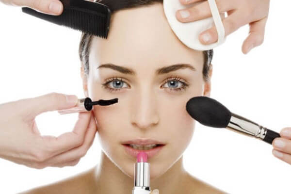 Видео урок по макияжу Голливуд в Астане